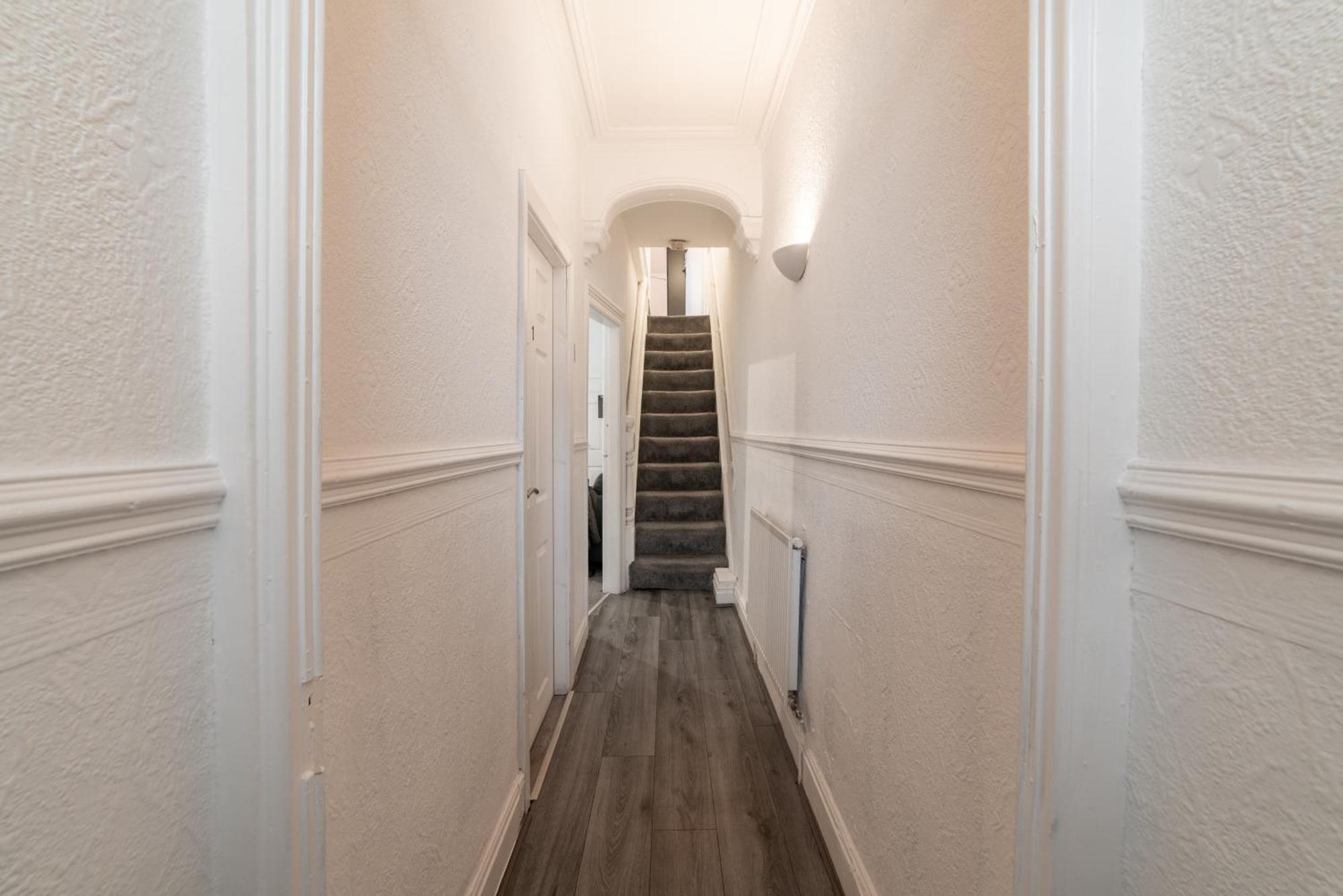 Cozy Rooms In Shared Accommodation Near Anfield Stadium With Parking And Wifi Liverpool Eksteriør bilde