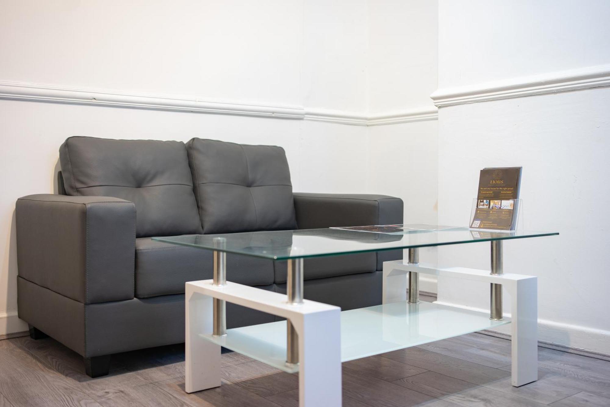 Cozy Rooms In Shared Accommodation Near Anfield Stadium With Parking And Wifi Liverpool Eksteriør bilde